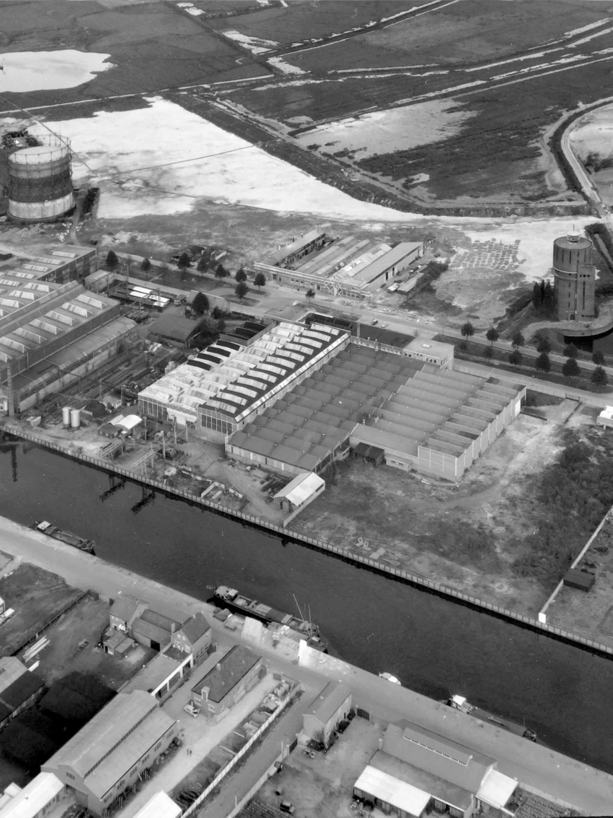 Bedaux de brouwer Backer en Rueb Breda verticaal historie