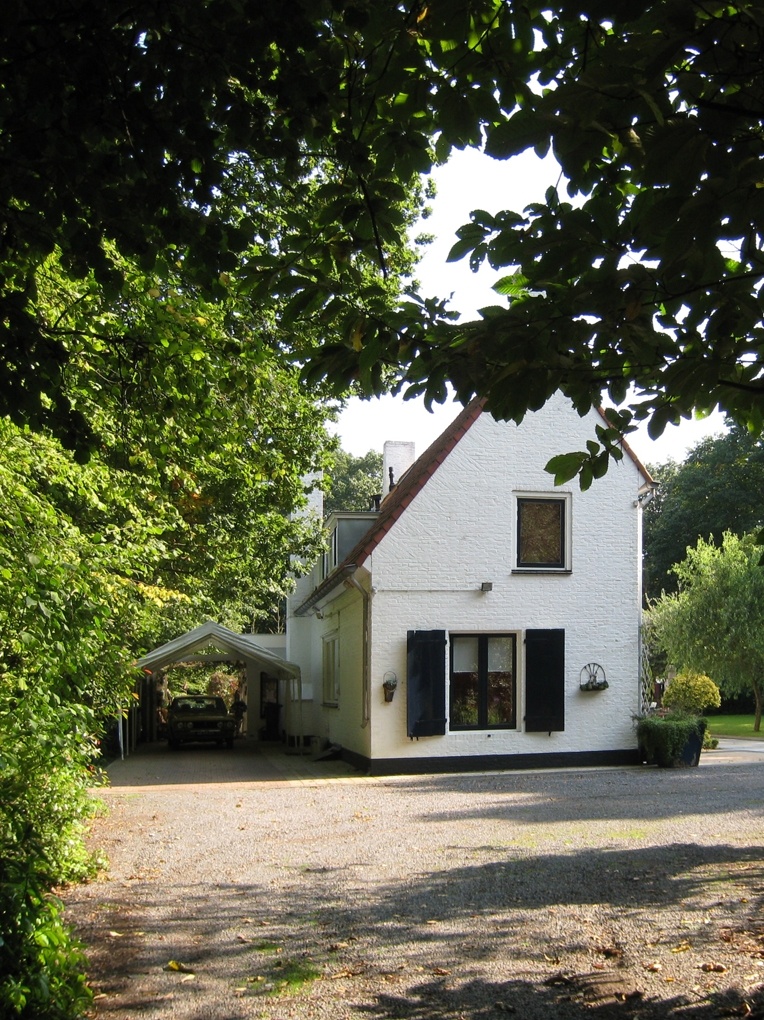 Bedaux de brouwer 0340 woonhuis bedaux shuerman bergen op zoom oprit