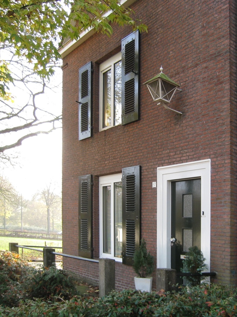 Bedaux de brouwer 0397 woningen ringbaan tilburg voortuin