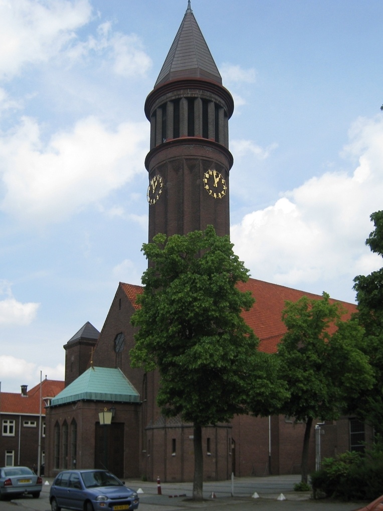 Bedaux de brouwer 0438 kerk van h hart van jesus eindhoven toren