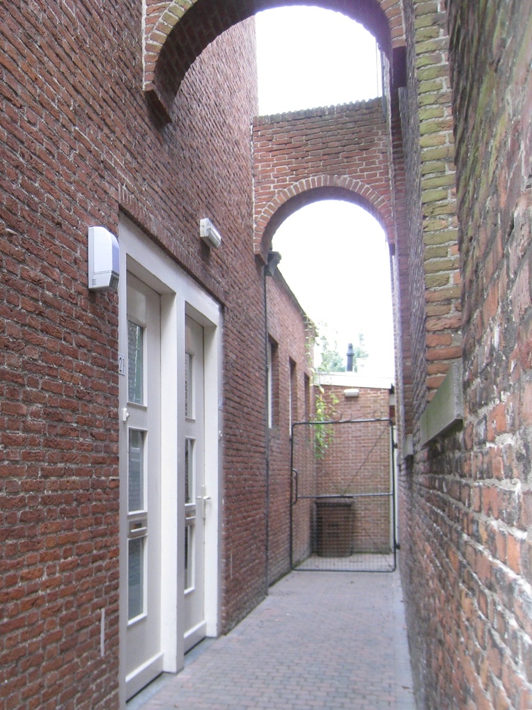 Bedaux de brouwer 0476 jeugdherberg hilvarenbeek gangpad