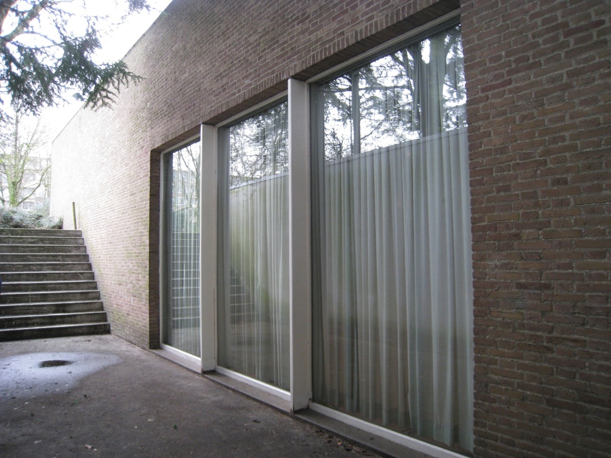 Bedaux de brouwer 0652 kerk studentenparochie achtergevel