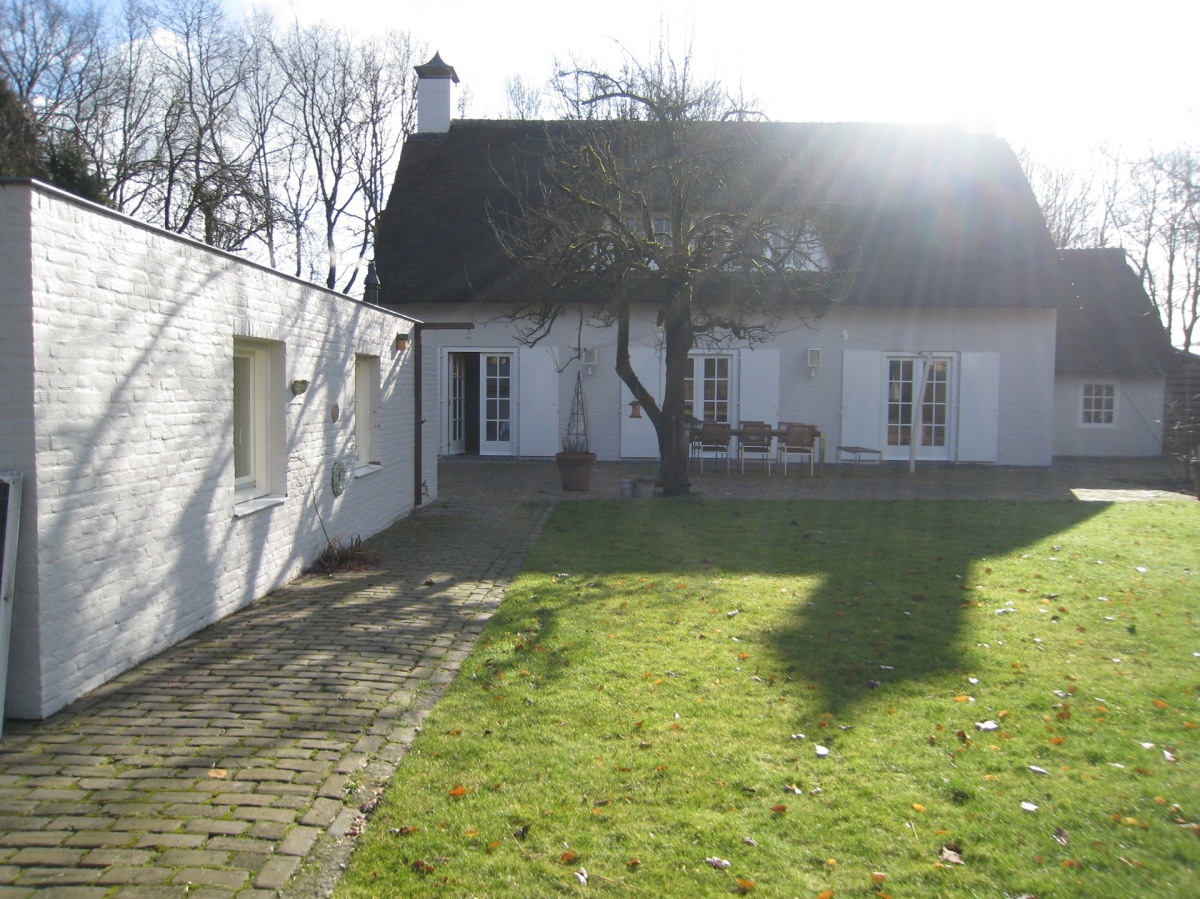 Bedaux de brouwer 0807 woonhuis tandartsparktijk droge riel achtertuin